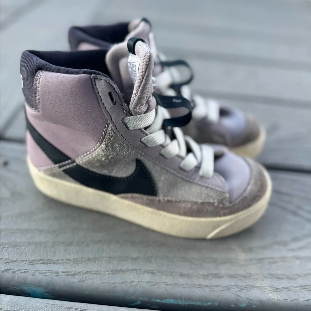 Nike Court Borough Mid Girls Sneakers Purple Gray Youth Size 11
